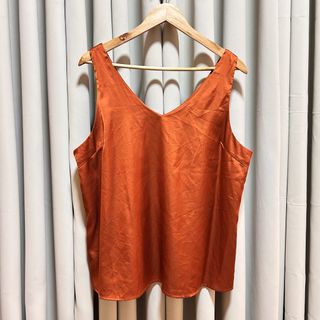(Category: ) located in . Submitted by from99abovecloset (Listing ID 1439199950, Image 1). Description: .