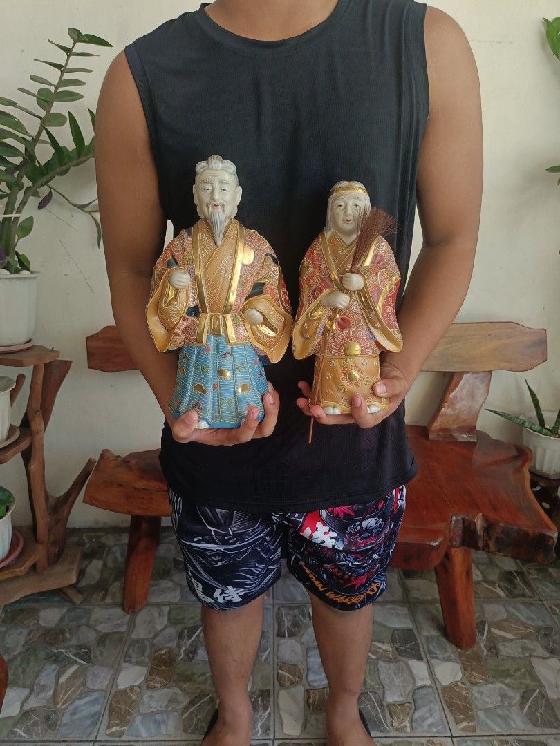 12.5"/10.5" Pair of Japanese Kutani Old Couple (Category: Vintage Collectibles) located in Imus. Submitted by ABrielleC (Listing ID 1439335503, Image 1). Description: Pair Ceramic Kutani 👉Grand Father Height-12.5in Length-7in Width-4in Weight-1.75kg 👉Grand Mother Height-10.5in Length-5in Width-3.5in Weight-1.2kg Japan Surplus Item First to pay Loc Imus Cavite.