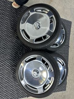 （分類：）位於 。 由 wholesalewheels-l 提交（商品編號 1439295192，圖片 1）。簡介： 。