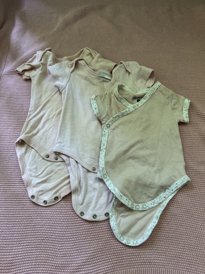 3 Baby Bodysuits - Pink (Category: Babies & Kids Fashion) located in Paranaque City. Submitted by declutterdp (Listing ID 1439282238, Image 1). Description: 1 for all 3pcs.