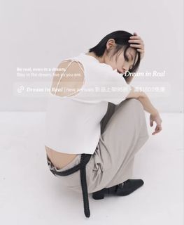 由 rnd._.733 (刊登 ID 1439282655，圖片 1) 提交，位於 的 (類別：)，說明：。