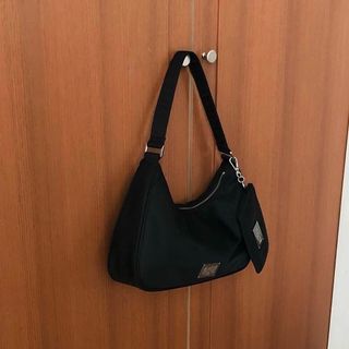 由 ssss92107 (刊登 ID 1439299351，圖片 1) 提交，位於 的 (類別：)，說明：。
