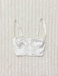 (Category: ) located in . Submitted by emnem1617 (Listing ID 1439402274, Image 1). Description: .