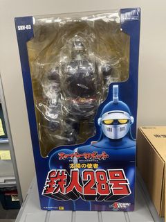 S.H.Figuarts アイアンマン マーク1 經典全新未開封R&M系列幪面超人龍騎黒龍牙Ryuga 連閃卡套裝, 興趣及