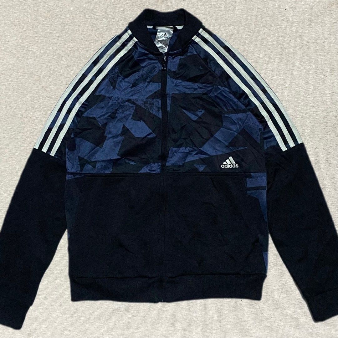 Adidas Bomber Jacket (Category: Coats, Jackets and Outerwear) located in Mabalacat. Submitted by stylists.market (Listing ID 1439421003, Image 1). Description: SUPER NICE FOR LADIES/KIDS Length : 22.5 Width : 17 Condition : 9.5/10 SUPER SOLID GRABE MASIKIP RIBBINGS DRIFIT OUTER | SEMI COTTON INNER w 2 POCKETS SUPER NICE & KINIS! VERY COMFY & SMOOTH ON SKIN NEED WASH NO MAJOR STAIN FRESH FROM BALE.