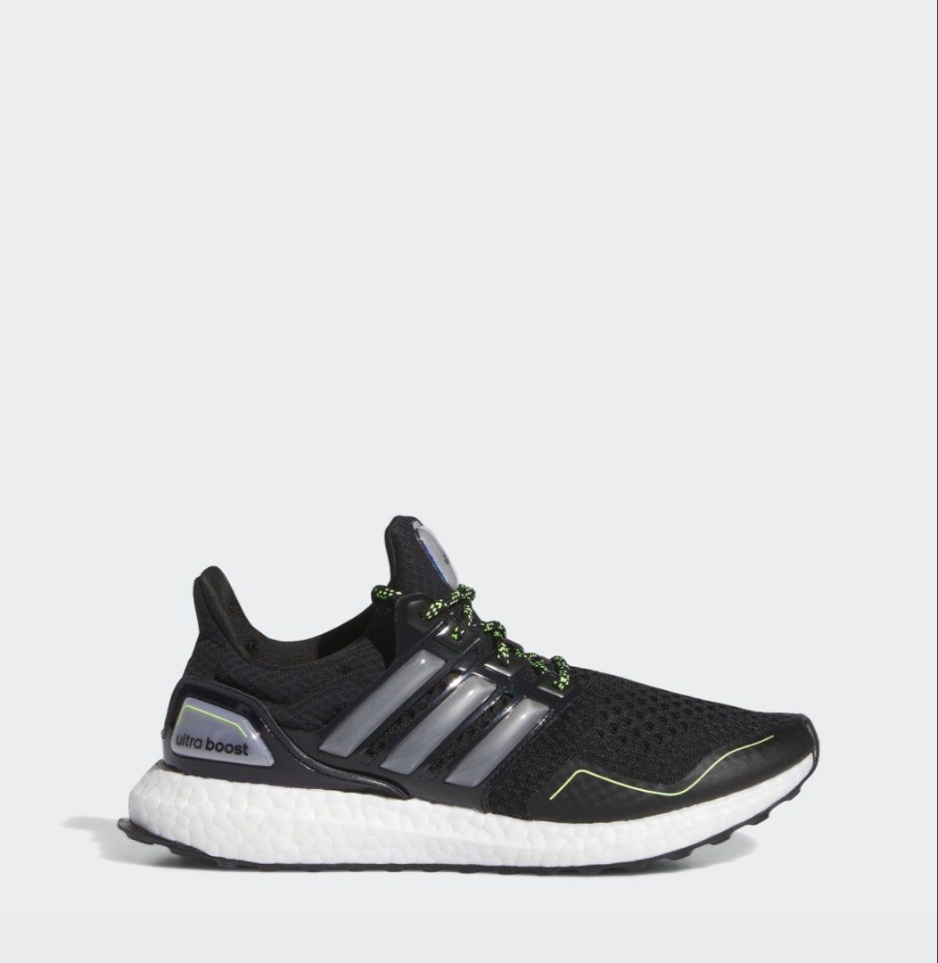 Adidas Ultraboost 1.5 W Black (Category: Sneakers) located in Quezon City. Submitted by heavenbycali (Listing ID 1439371649, Image 1). Description: Never been used .