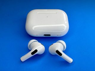 (Category: ) located in . Submitted by cables.now (Listing ID 1439413657, Image 1). Description: .