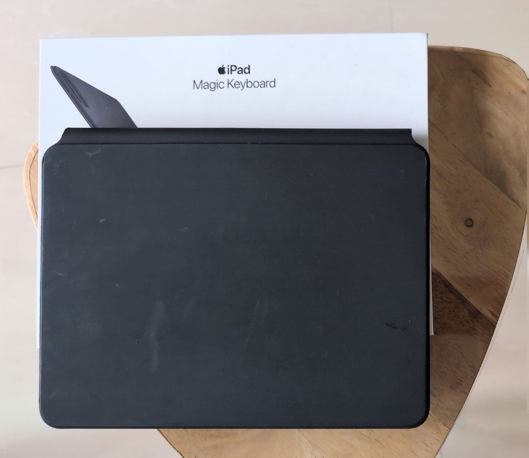 Apple iPad Magic Keyboard - Black461168579718031362