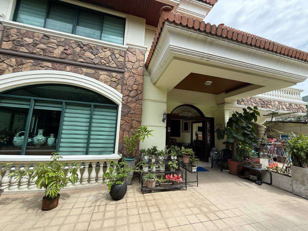 (Category: ) located in . Submitted by paolobarotillaleadrealty (Listing ID 1439352133, Image 1). Description: .