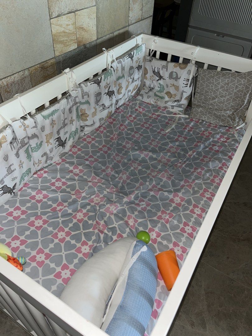 Babyletto cot (Category: Cots & Cribs) located in Singapore. Submitted by dipsg (Listing ID 1439276049, Image 2). Description: Comes with bumper, anti pee cover & 2 mattress cover. Lightly used as decided to cosleep. .