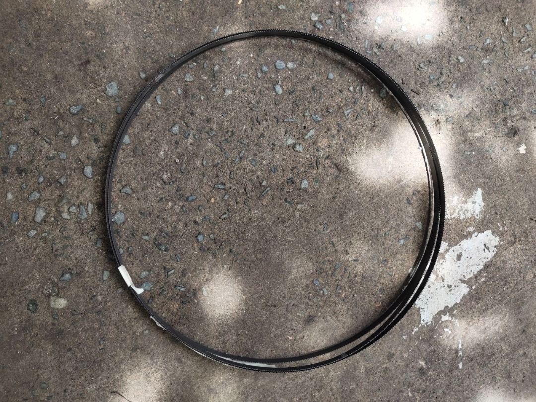Bandsaw blade Specs: 1" x 19ft (bs91210) (Category: Everything Else Others) located in Manila. Submitted by 09171479278_elsie. (Listing ID 1439323672, Image 2). Description: Bandsaw blade Specs: 1" x 19ft (bs91210).