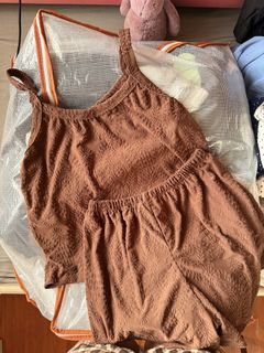 (Category: ) located in . Submitted by mayadcx (Listing ID 1439337888, Image 1). Description: .
