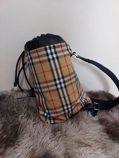 (Category: ) located in . Submitted by jullie_bag_shop (Listing ID 1439325558, Image 1). Description: .
