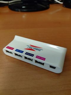 Caduet Multi-function USB Hub466170478456350720