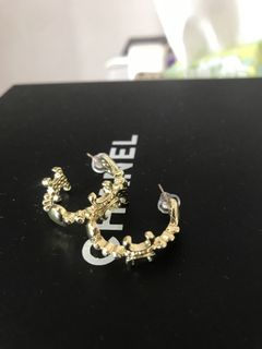 (Category: ) located in . Submitted by vintage.paradise_online.shop (Listing ID 1439277139, Image 1). Description: .