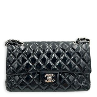 (Category: ) located in . Submitted by carousellluxury (Listing ID 1439282959, Image 1). Description: .