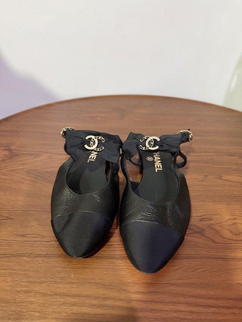Chanel Flats Slingbacks (Category: Sneakers & Footwear) located in San Fernando. Submitted by gbagscollection (Listing ID 1439400899, Image 2). Description: Guaranteed Orig. With l€gitgrails certifiacate Size: Eu 36.5 / 36 and 1/2 .