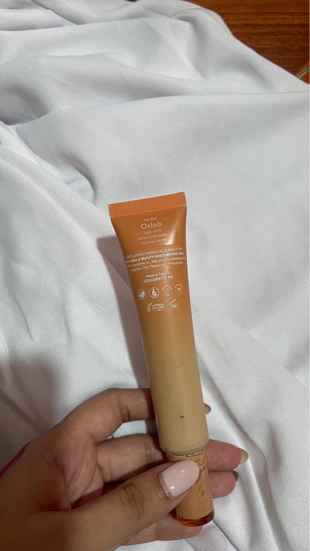 Colourette First Base Skin Tint (Category: Makeup) located in Manila. Submitted by megastuffedmnl (Listing ID 1439302543, Image 2). Description: Barely used RFS: Wrong shade Bought for orig price .