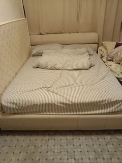 (Category: ) located in . Submitted by daezz (Listing ID 1439417969, Image 1). Description: .