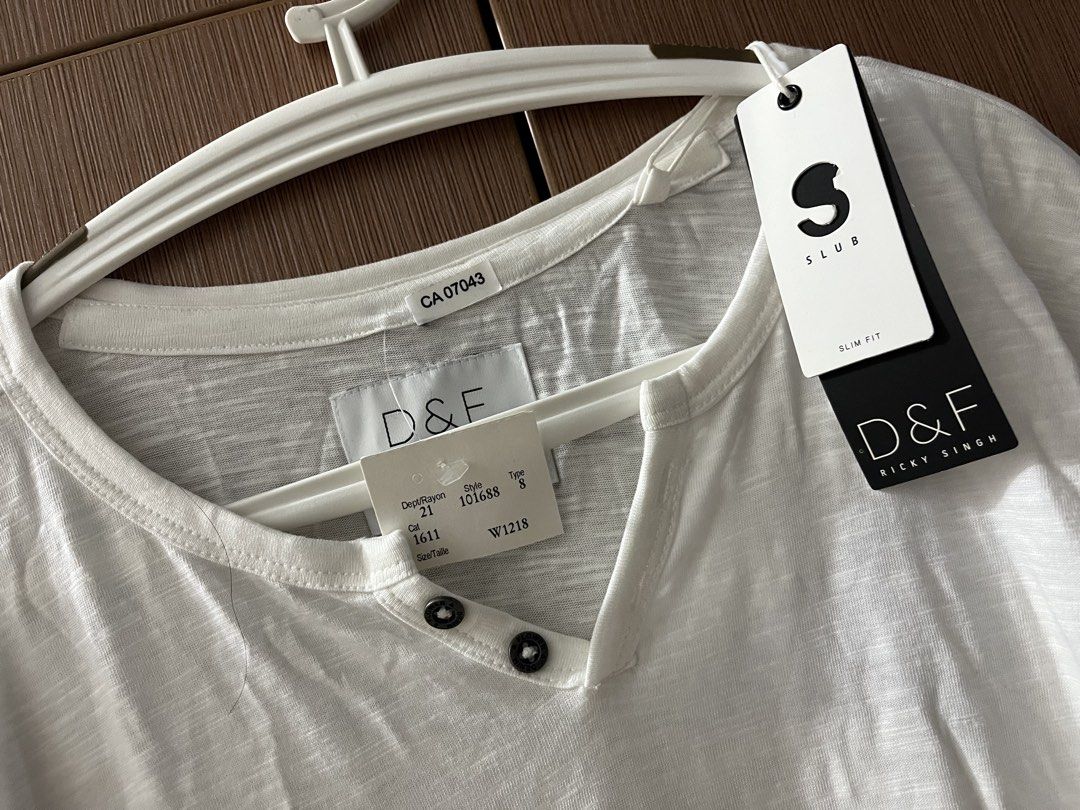 D&F Henley long sleeves (Category: Tshirts & Polo Shirts ) located in Manila. Submitted by mindysukay (Listing ID 1439377505, Image 2). Description: From Canada.