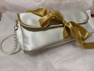 （分類：）位於 。 由 ah_faaa 提交（商品編號 1439397102，圖片 1）。簡介： 。