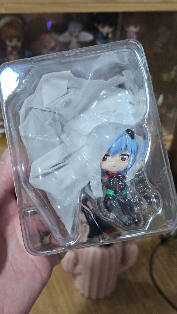 Evangelion Rei Ayanami Figure (Category: Figurines & Statues) located in Cavite. Submitted by smallboxofhappiness (Listing ID 1439251001, Image 2). Description: - Rei Ayanami figure from Evangelion - Brand new and sealed - Original packaging included - Features Japanese text - Part of the Secret series.