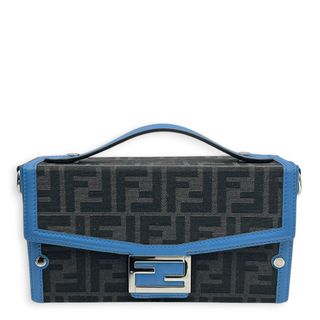(Category: ) located in . Submitted by carousellluxury (Listing ID 1439289983, Image 1). Description: .