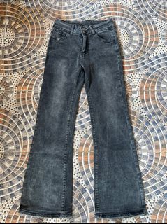 (Category: ) located in . Submitted by shop.map (Listing ID 1439283467, Image 1). Description: .
