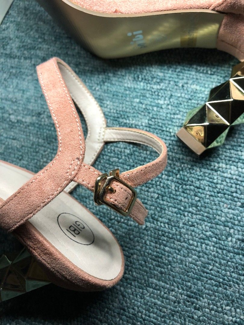 Gibi Pink Heeled Sandals (Category: Heels) located in Manila. Submitted by tine.sss (Listing ID 1439383139, Image 3). Description: - Gibi pink sandals - Unique geometric heel - Ankle strap - Suede-like texture - Includes original box - Size: 36.