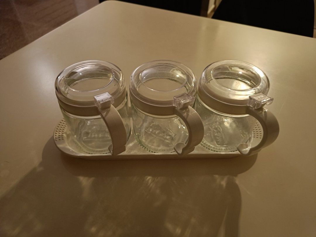 Glass containers461254402004766721