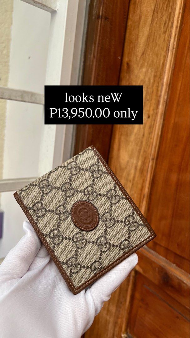 Gucci bifold wallet (Category: Luxury Bags & Wallets) located in Las Pinas. Submitted by jackluxxe.ph (Listing ID 1439271439, Image 1). Description: 💯guaranteed authentic.