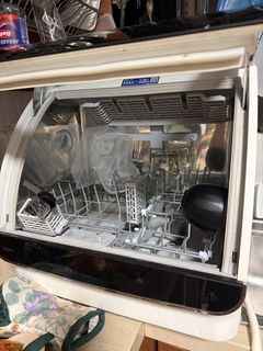 (Category: ) located in . Submitted by simpleliving111 (Listing ID 1439390125, Image 1). Description: .