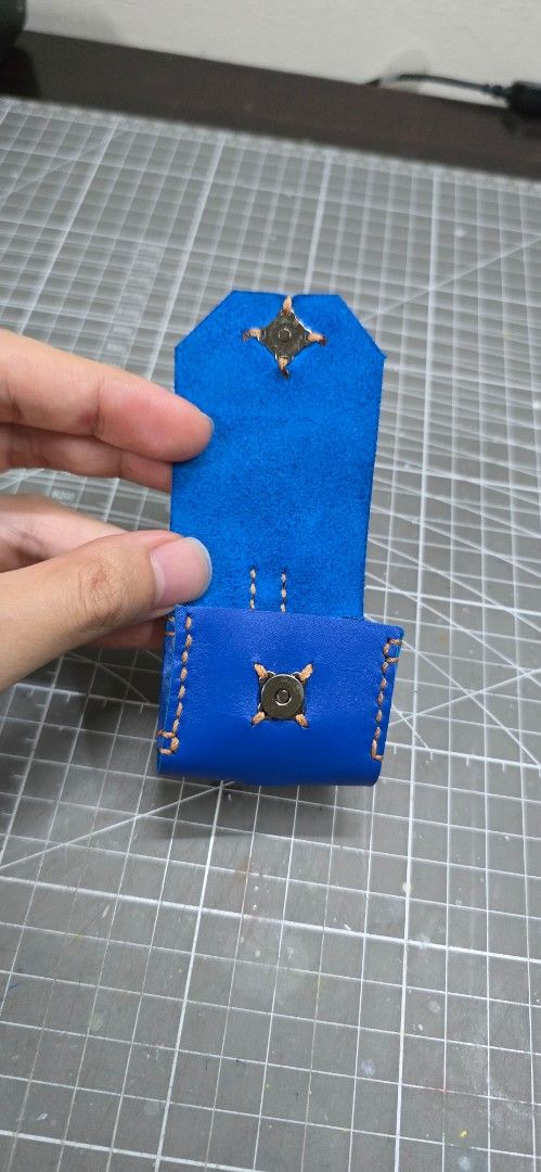 Handmade Leather Airpods 1 / 2 case461324783306024962