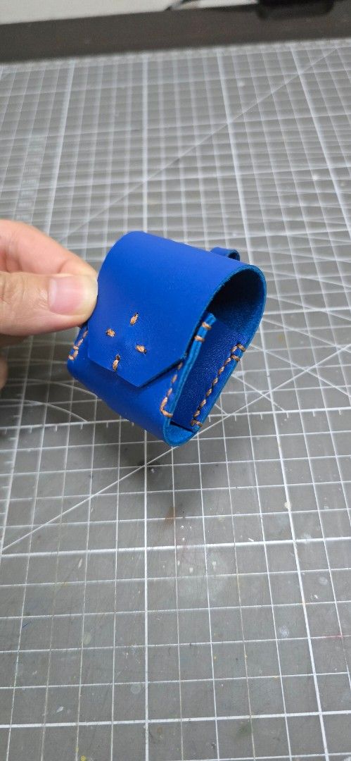 Handmade Leather Airpods 1 / 2 case461324783306024961