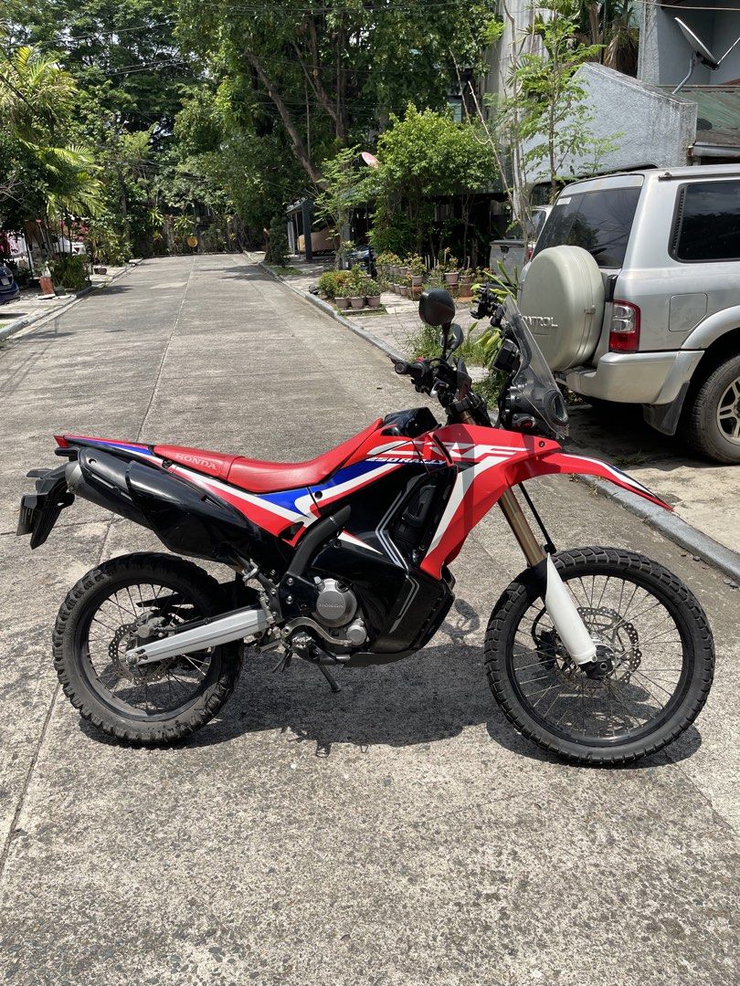 Honda CRF 250 Rally Motorcycle (Category: Motorbikes for Sale) located in Quezon City. Submitted by ramondavid (Listing ID 1439289828, Image 2). Description: 2019 CRF 250 RALLY 2020 Acquired 15xxx Odo Casa Maintained Newly Replaced Fork Oil and Seal Recently Replaced Battery Registered, Complete ORCR.
