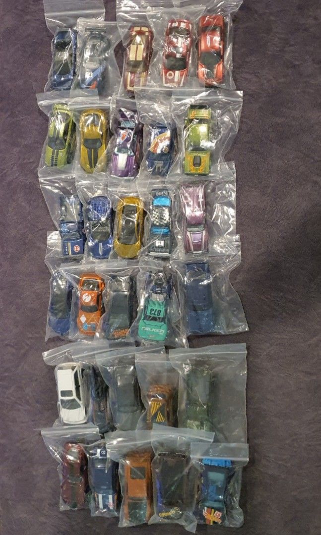 Hotwheels Super Treasure Hunt STH 🔥 lot of 30 pieces loose *HTF *rare *rubber tires *$TH *JDM *R34 *R32 *mini *civic *evo *mazda *kenmeri *porsche *datsun *nsx *ford (Category: Toys & Games) located in Bangi. Submitted by zeuszonic_resources (Listing ID 1439396055, Image 1). Description: *Hotwheels / Hot wheels genuine item. *Rivet. *JDM:12pcs, Muscle/Exotic:18pcs. *Good bargain lot for STH collectors (1pc becomes only RM 50) *Headlights / Tail-