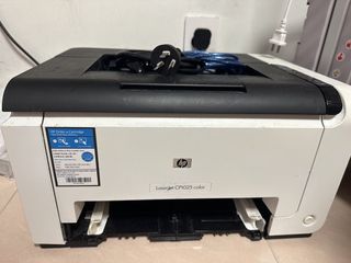 HP LaserJet CP1025 Color Printer465676286433710080