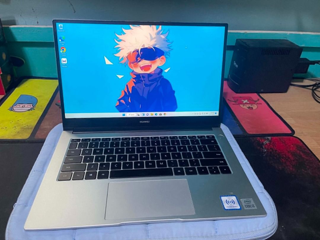 Huawei D14 Laptop SEll or swap Rush (Category: Laptops & Notebooks) located in Caloocan City. Submitted by zealfalcon.6c4838 (Listing ID 1439361785, Image 2). Description: Sell or swap sa PS4/Switch/PC/iphone Offer lang po Huawei Matebook D14 Laptop Intel Core i3 10th Generation 8GB DDR4 Memory 256GB SSD 14 inches Display Windows 11 No issue Makinis PM lang po.