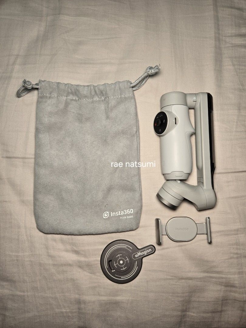 Insta360 Flow Smartphone Stabilizing Gimbal (with Free MagSafe Attachment (Category: Gimbals & Stabilizers ) located in San Juan City. Submitted by raenatsumi (Listing ID 1439404131, Image 1). Description: 📝 Like new, only used twice. Still have the box. 🔖Bought on Laz for PHP 7000. MagSafe attachment bought for PHP 800. Negotiable!.