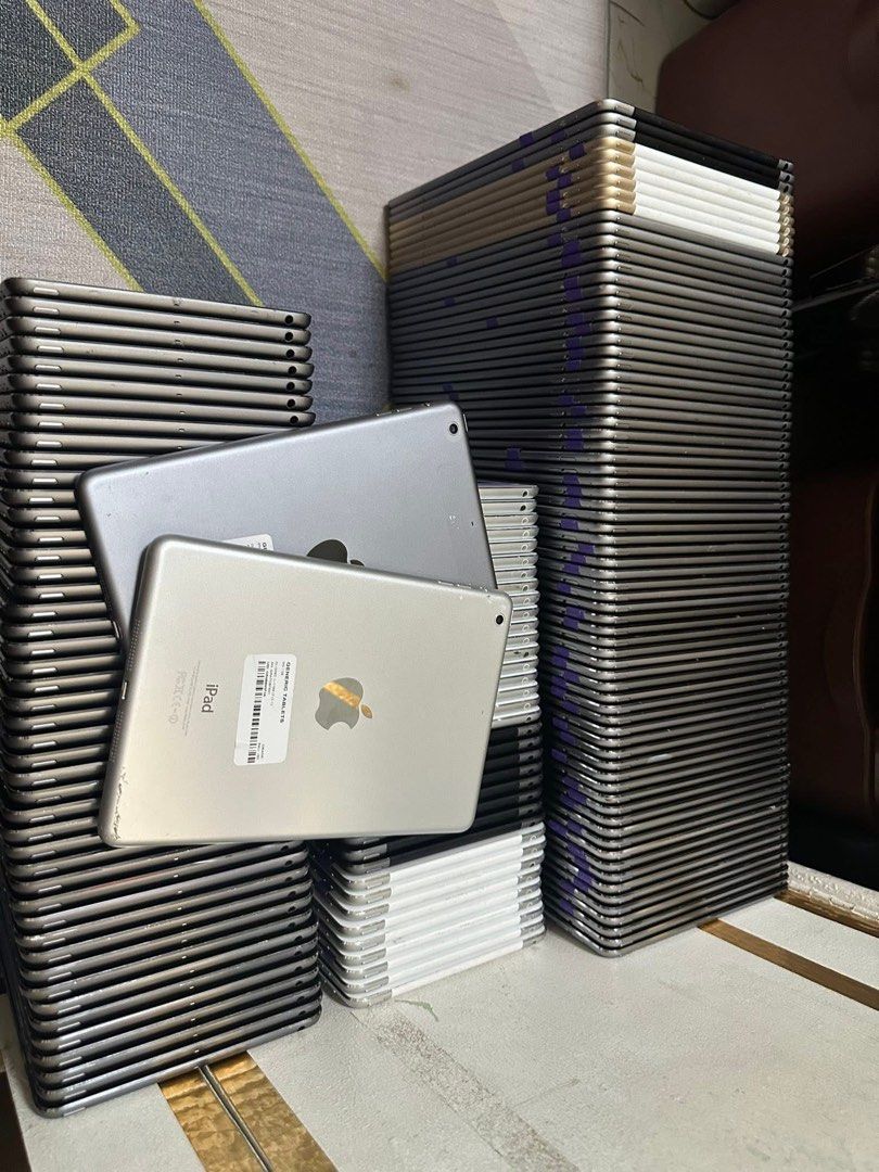 IPAD MINI 2 32 GB WIFI USE (Category: iPad) located in Manila. Submitted by zaminadi (Listing ID 1439300316, Image 2). Description: .
