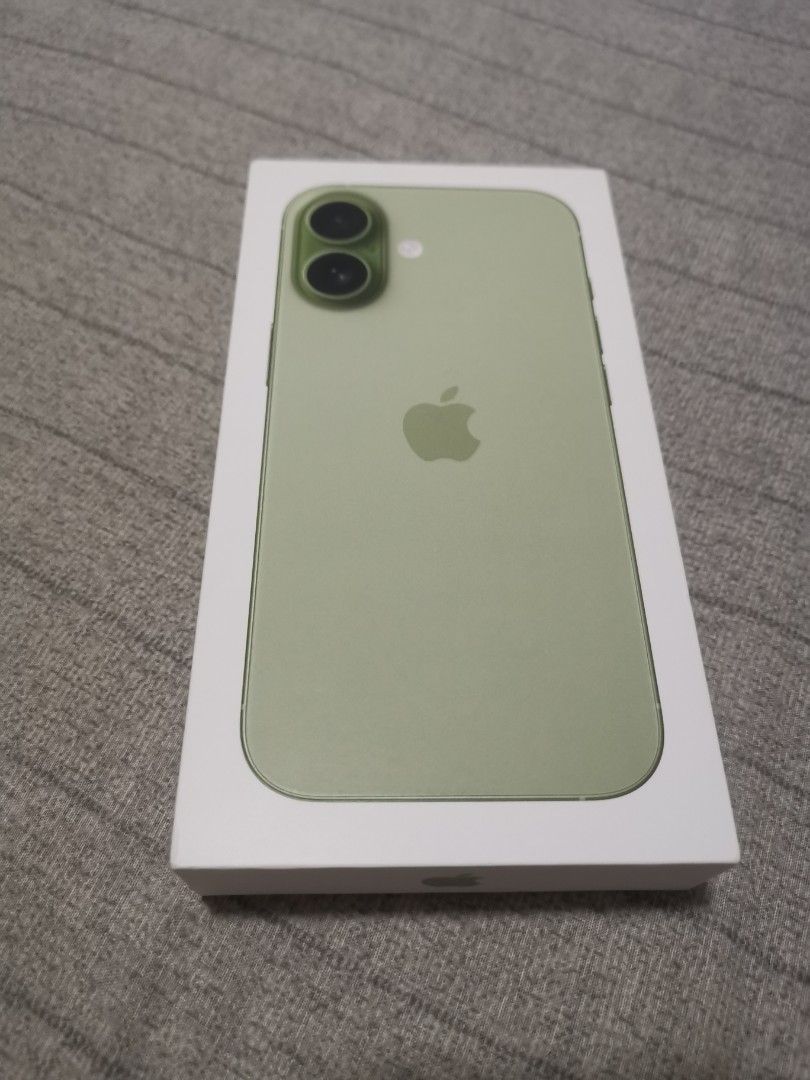 Iphone 17 256gb NTC brandnew sealed (Category: iPhone 17 Series) located in Quezon City. Submitted by r.g.s (Listing ID 1439295705, Image 1). Description: Iphone 17 256gb NTC brandnew sealed Sage green Meet up or shipped.