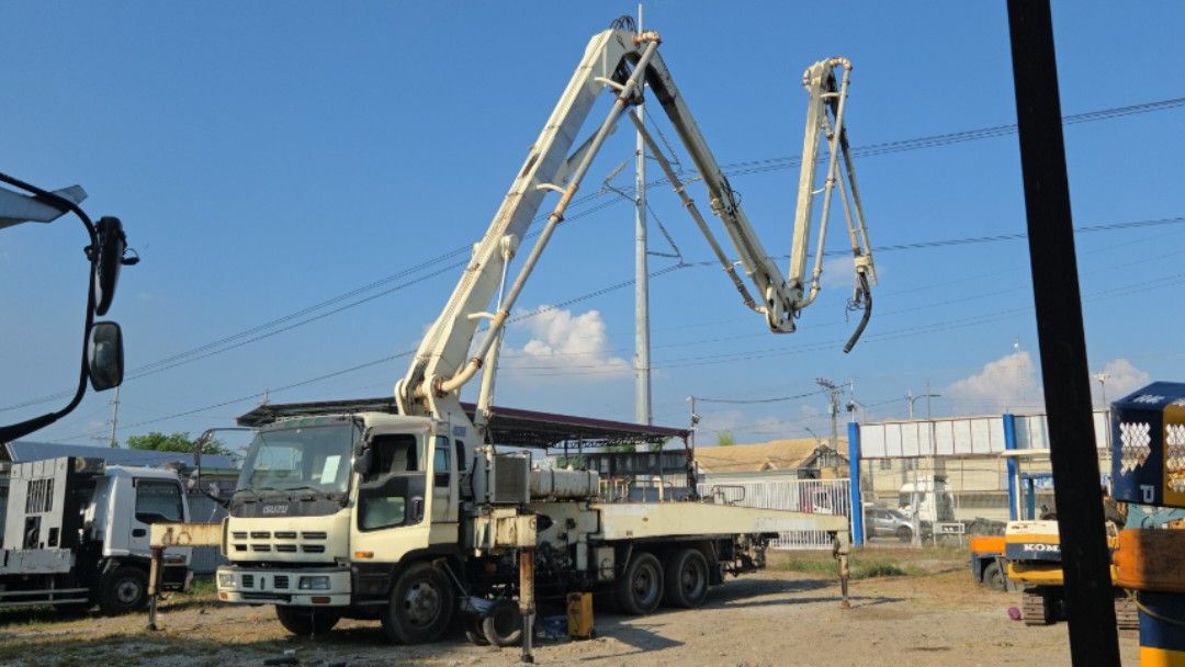 ISUZU 10PE1 CONCRETE PUMP, 37M LONG, MOLYE, DOUBLE DIFFERENTIAL, PISTON TYPE. (Category: Heavy Vehicles) located in Subic. Submitted by osaka_subic (Listing ID 1439258686, Image 1). Description: ISUZU 10PE1, CONCRETE PUMP, 37M LONG, MOLYE, DOUBLE DIFFERENTIAL, PISTON TYPE. OSAKA SUBIC INTERNATIONAL INC. OFFERS TEHE BEST QUALITY AND AFFORDABLE JAPAN SURPLUS TRUCKS AND HEAVY EQUIPMENT. 📍Location: JASA Road Purok 2, Lubao, Concepcion, Pampanga. For