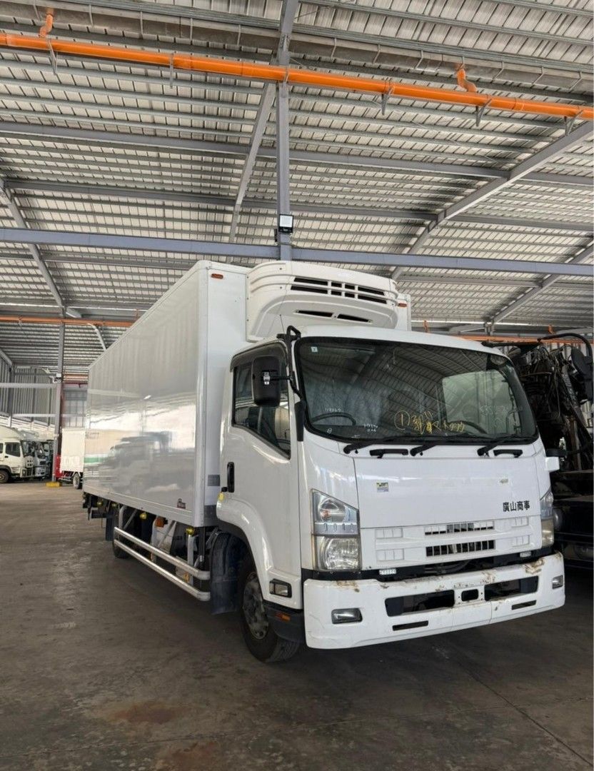 ISUZU FORWARD 4HK1 REF TRUCK 22FT. (Category: Heavy Vehicles) located in Subic. Submitted by osaka_subic (Listing ID 1439284932, Image 2). Description: ISUZU FORWARD 4HK1 REF TRUCK 22FT. OSAKA SUBIC INTERNATIONAL INC. OFFERS TEHE BEST QUALITY AND AFFORDABLE JAPAN SURPLUS TRUCKS AND HEAVY EQUIPMENT. 📍Location: JASA Road Purok 2, Lubao, Concepcion, Pampanga. For inquiries please contact: 📞0919 997 7999 📞0917 779 9955 We Accept Cash or Bank Finan