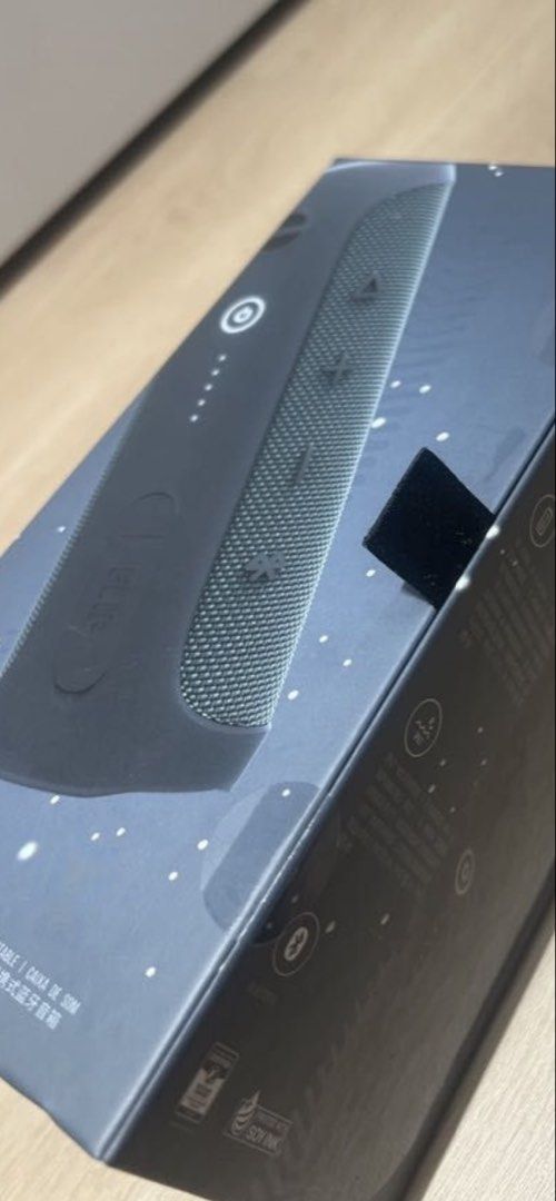 JBL Flip Essential 2 Bluetooth Speaker - Black466730942391930884