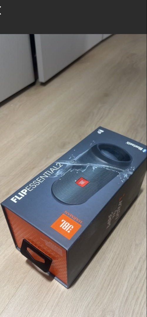 JBL Flip Essential 2 Bluetooth Speaker - Black466730942391930883