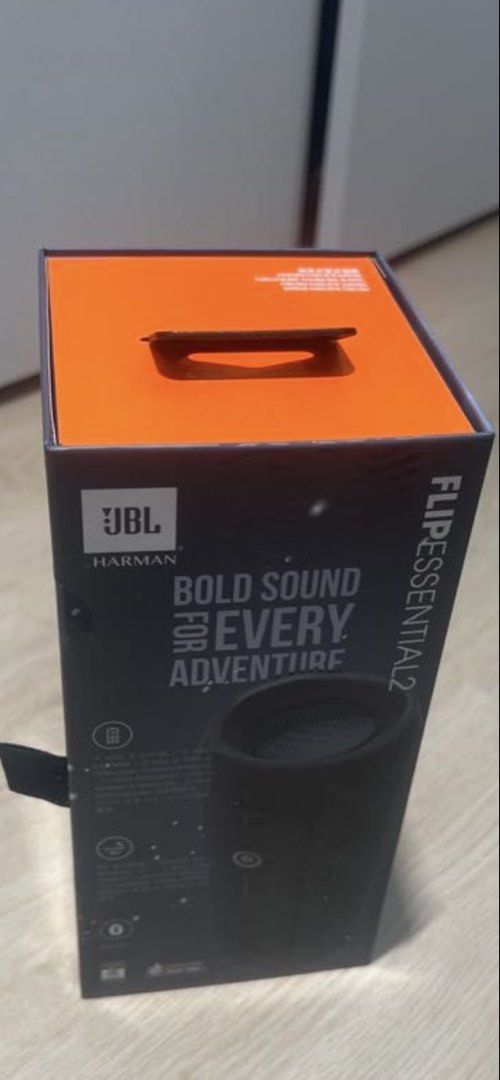 JBL Flip Essential 2 Bluetooth Speaker - Black466730942391930882