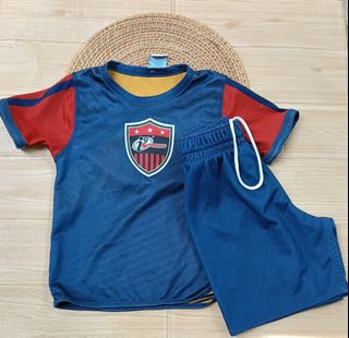 (Category: ) located in . Submitted by MiggysKidswearCollections (Listing ID 1439323991, Image 1). Description: .