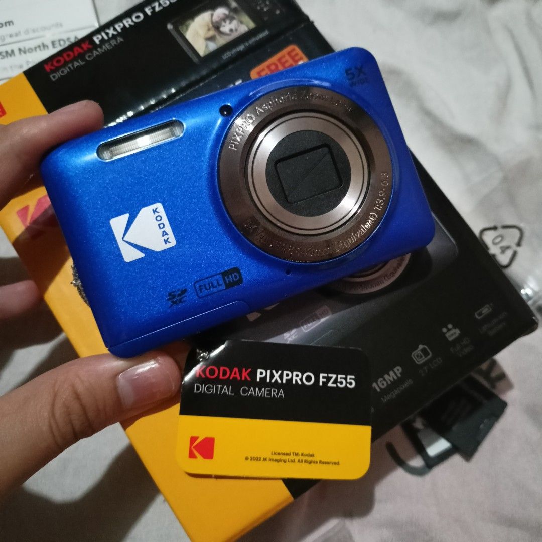 Kodak PIXPRO FZ55 Digital Camera (Category: Cameras) located in Angeles City. Submitted by wonucams (Listing ID 1439371772, Image 1). Description: - Kodak PIXPRO FZ55 Camera - 16MP Sensor - 5x Optical Zoom - Full HD Video Recording - 2.7" LCD Screen - Includes Original Box and Tag - Compact and Easy to Use - Ideal for Everyday Photography NEW.. UNUSED.. COMPLETE INCLUSION WITH FREE SILICON CASE — avail for meetup: 📍tarlac city/ pampanga.