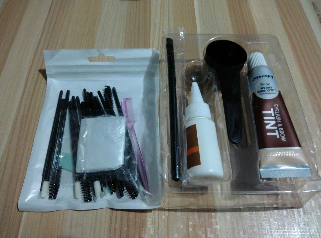 Lakerain Eyelash & Brow Tint (Category: Face Care) located in Mandaluyong City. Submitted by rainrain0513 (Listing ID 1439330209, Image 3). Description: Used once.