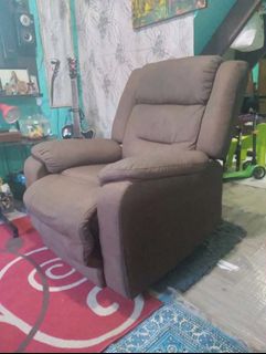 (Category: ) located in . Submitted by lawsongg (Listing ID 1439341176, Image 1). Description: .